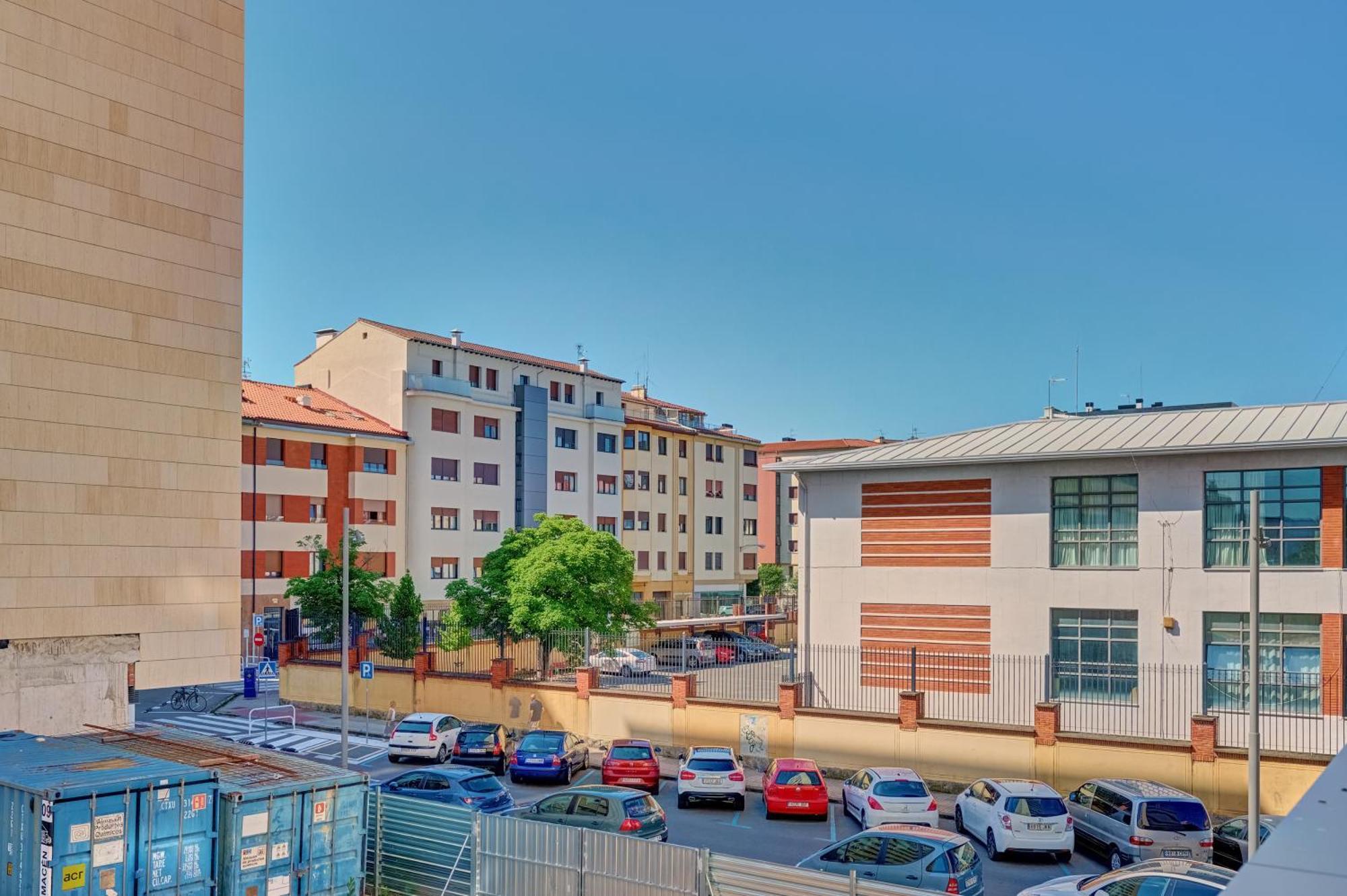 Apartamento Salesianos By Clabao Pamplona Dış mekan fotoğraf